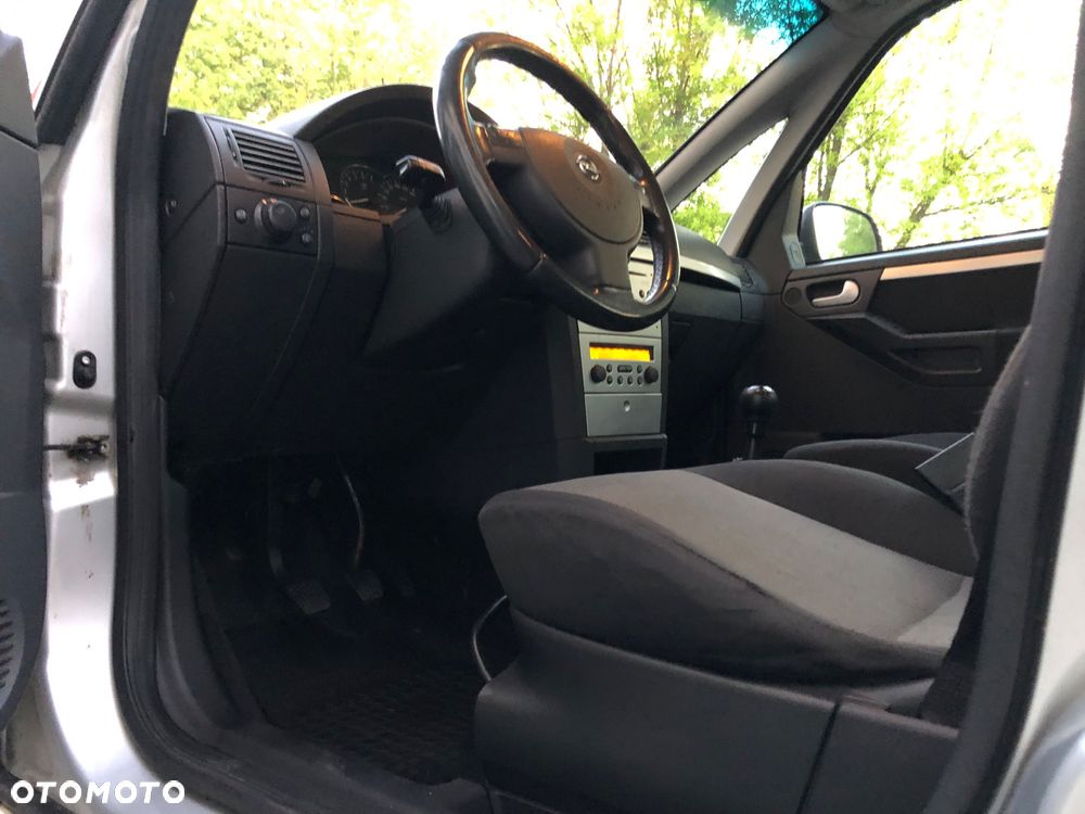 Opel Meriva 1.8 16V Enjoy - 22