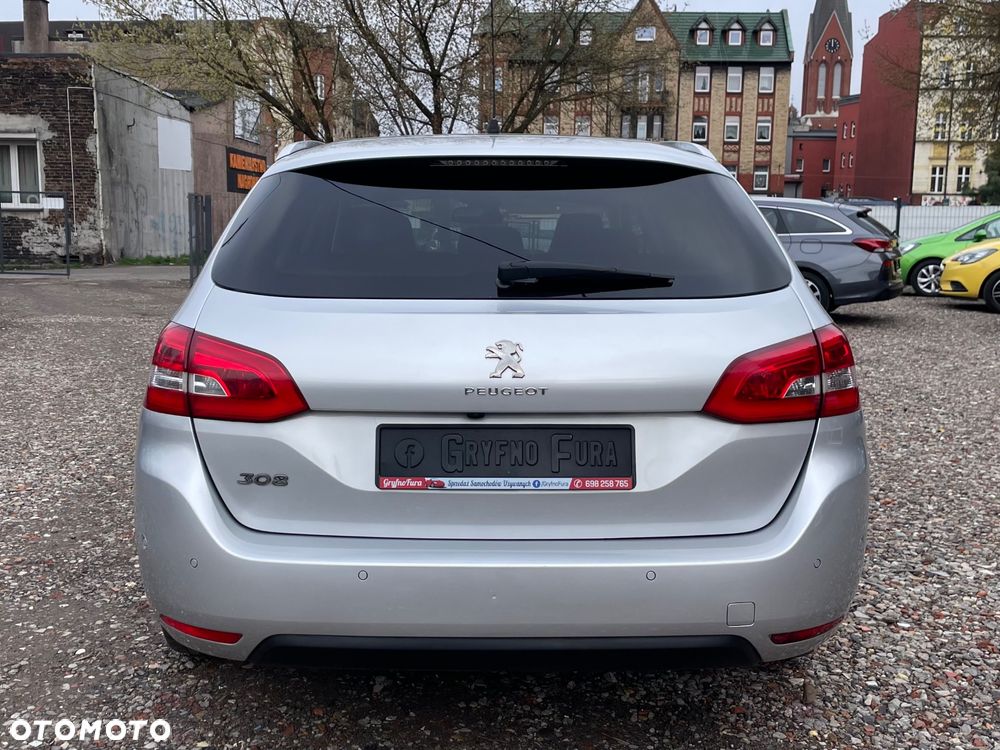 Peugeot 308 BlueHDi FAP 120 EAT6 Stop & Start Allure - 11