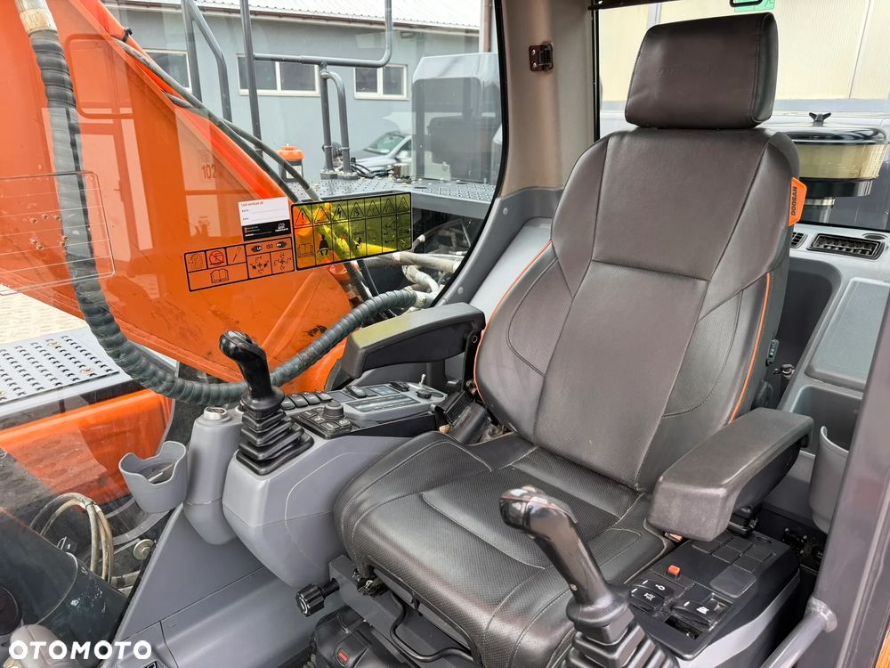 Doosan DX225 LC-7 - 12