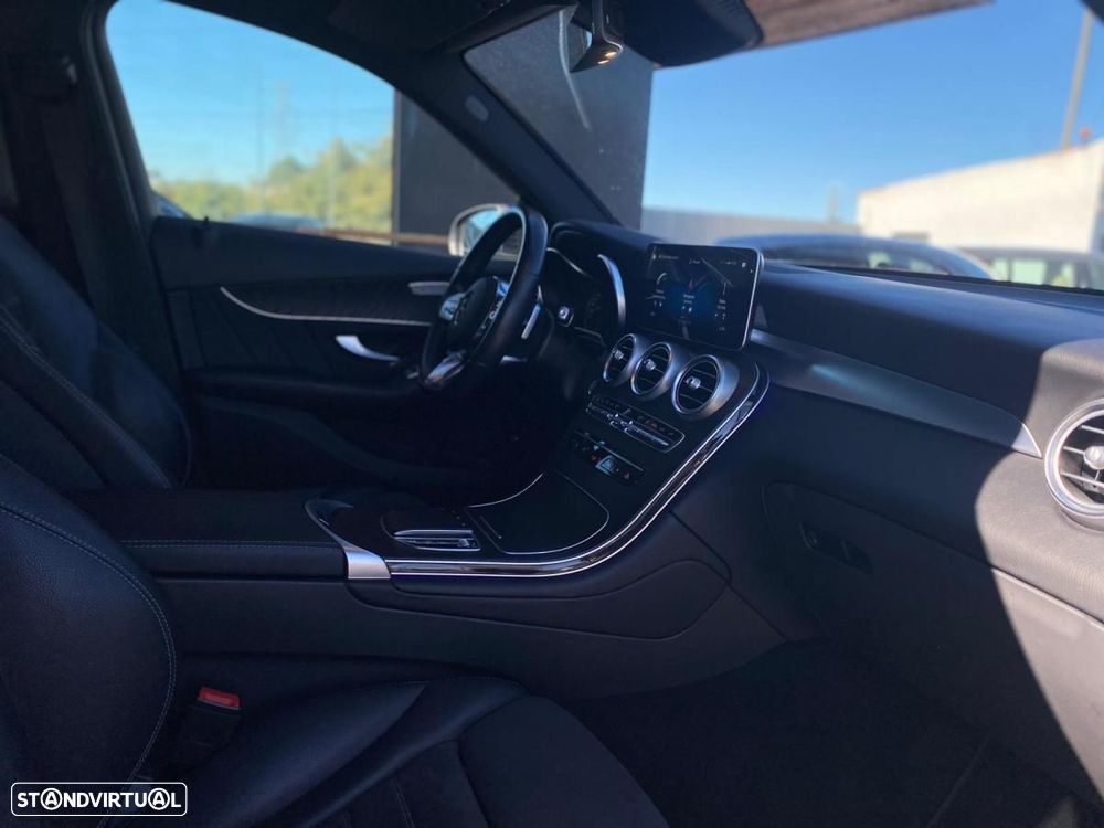 Mercedes-Benz GLC 300 de 4Matic 9G-TRONIC - 33