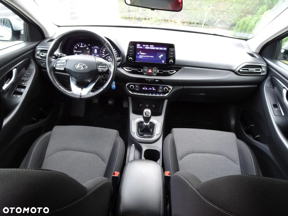 Hyundai i30 1.5 DPI Comfort - 24