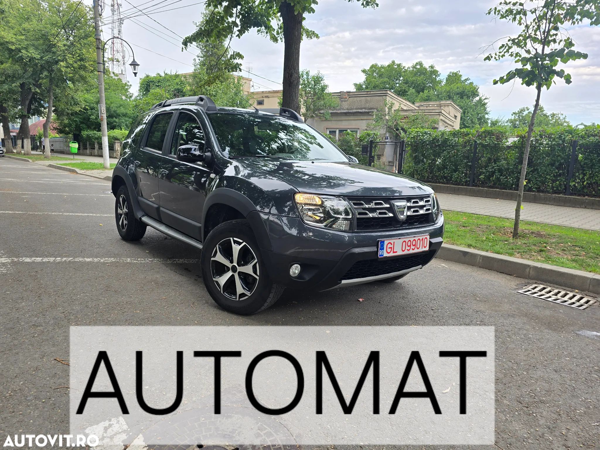 Dacia Duster 1.5 dCi EDC Prestige jante 17" - 1