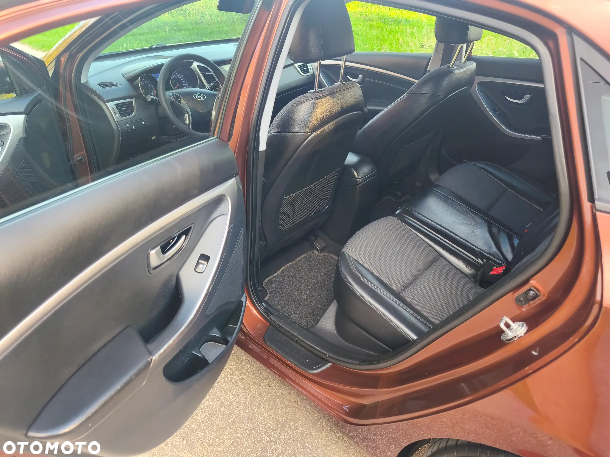 Hyundai i30 1.4 Intro Edition - 12