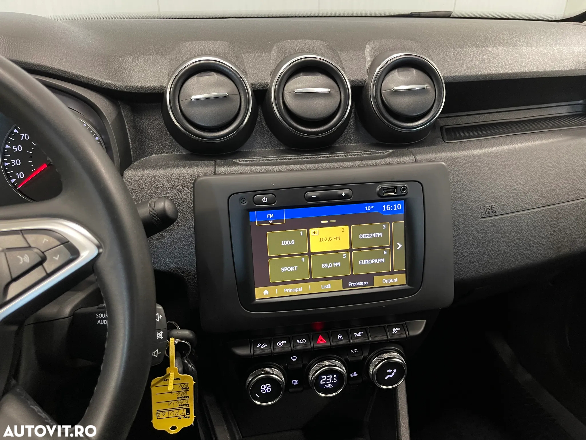 Dacia Duster 1.2 TCe 4x4 Laureate - 17