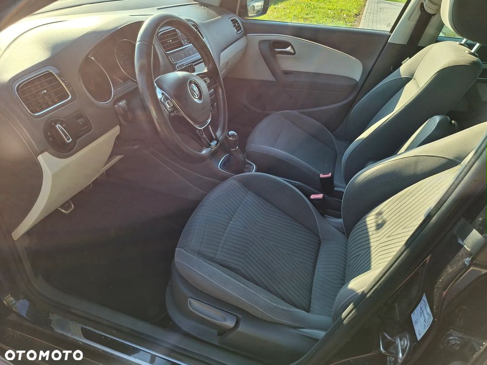 Volkswagen Polo 1.4 TDI (Blue Motion Technology) Comfortline - 7