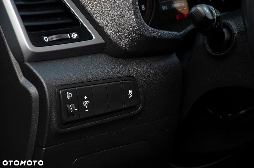 Hyundai Tucson blue 1.6 GDi 2WD Intro Edition - 30