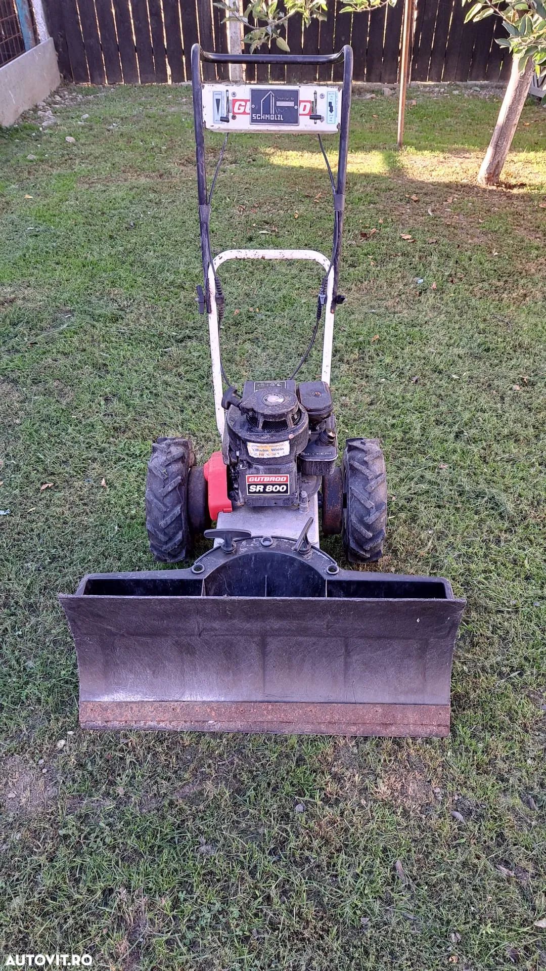Gourdon SR 800 - 1
