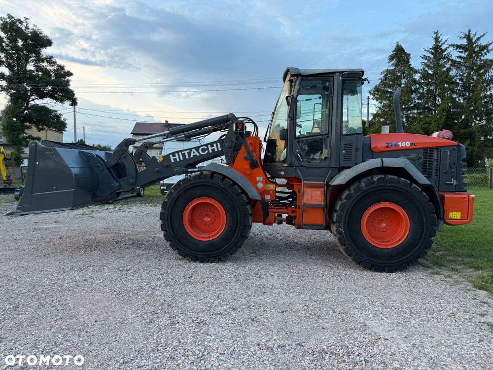 Hitachi ZW140 - 6