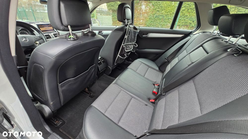 Mercedes-Benz Klasa C - 9