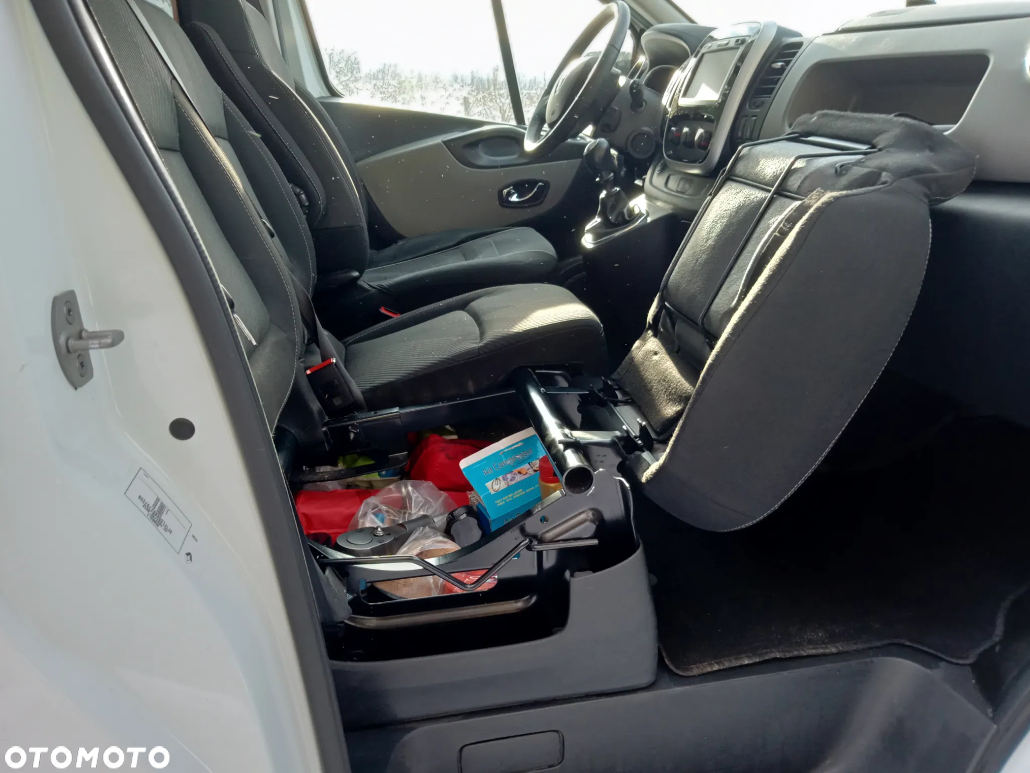 Renault Trafic - 17