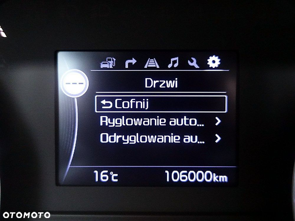 Kia Sportage - 36