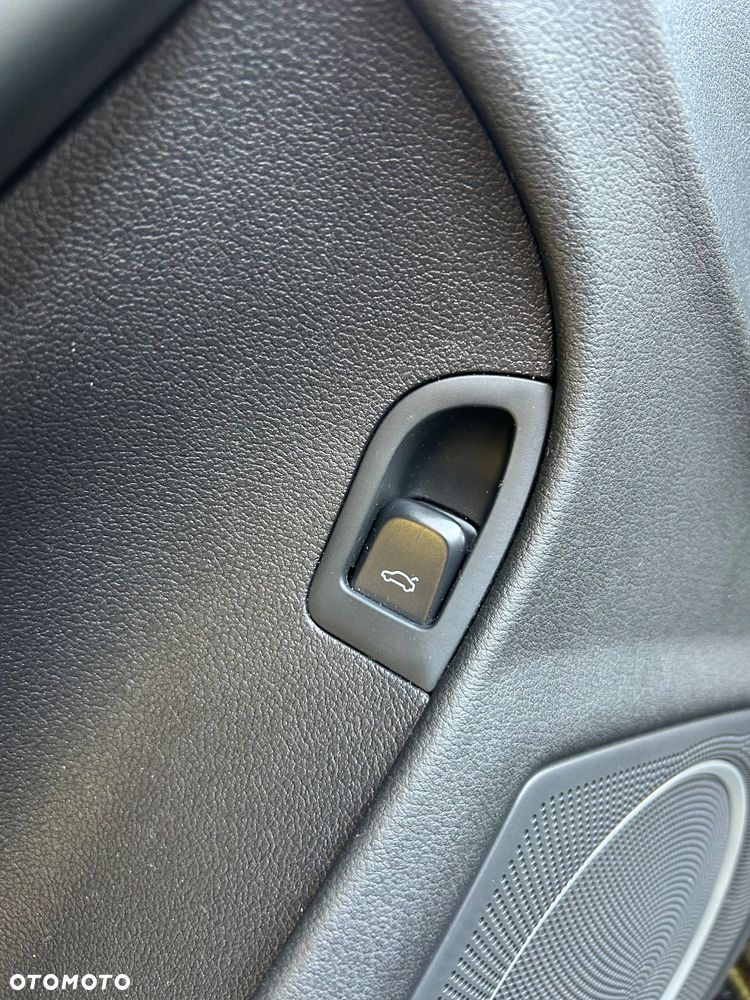 Audi A4 Avant 2.0 TDI - 21