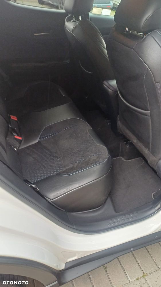 Toyota C-HR 1.2 T Dynamic - 9