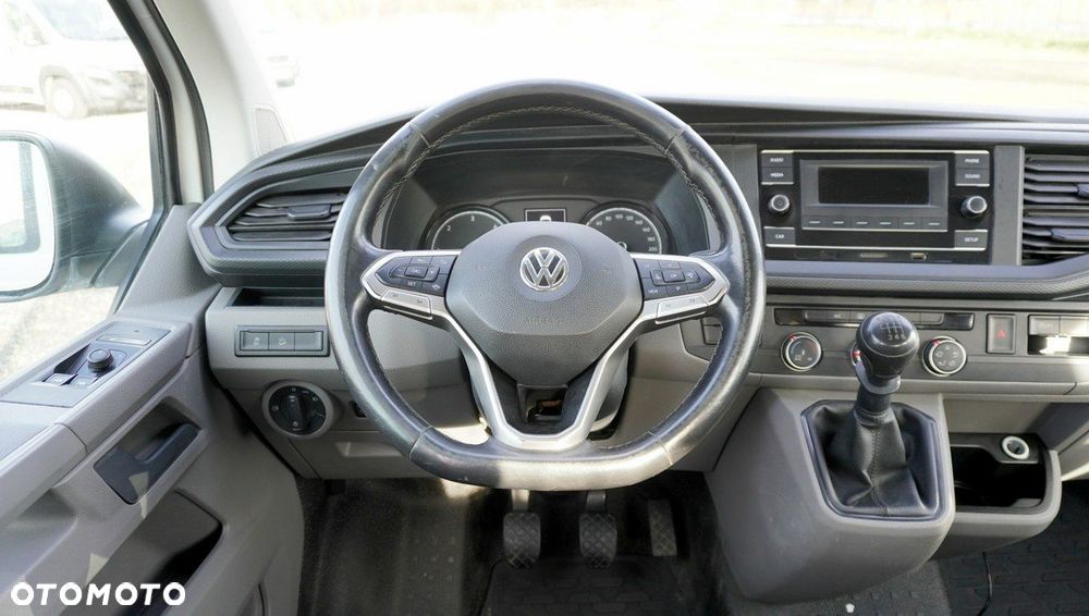 Volkswagen Transporter T6.1_ Doka _4Motion _ 4x4 - 12