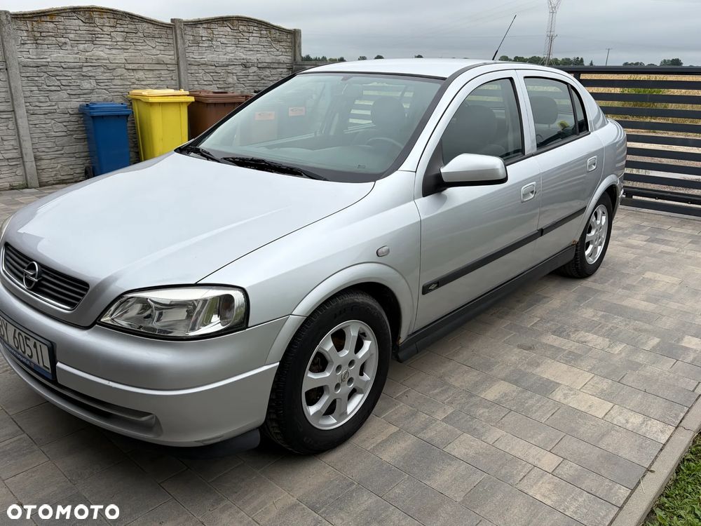 Opel Astra - 3