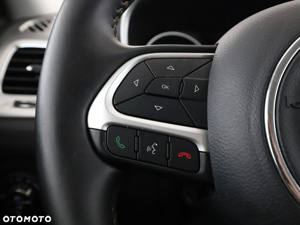Jeep Compass 1.4 TMair Longitude FWD S&S - 31
