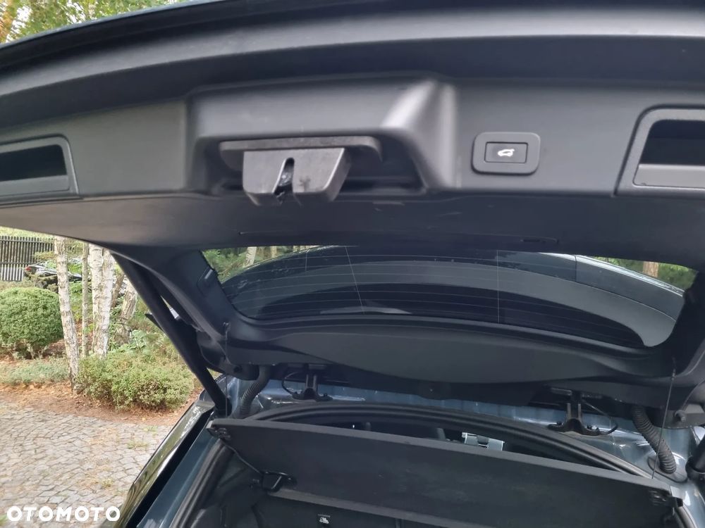Land Rover Range Rover Evoque P250 R-Dynamic - 11