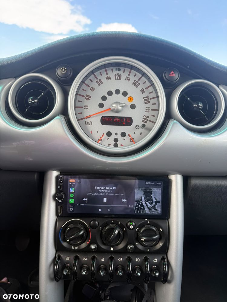 MINI Cooper Standard - 5