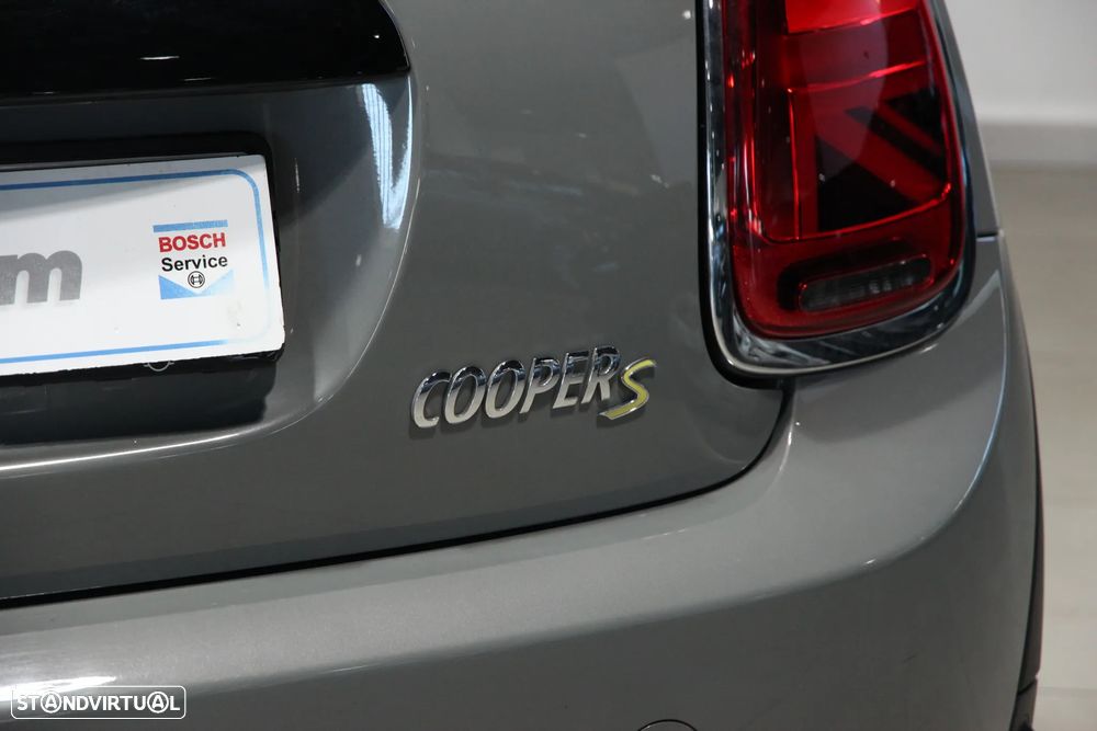 MINI 3 Portas Cooper SE Premium Essential - 8