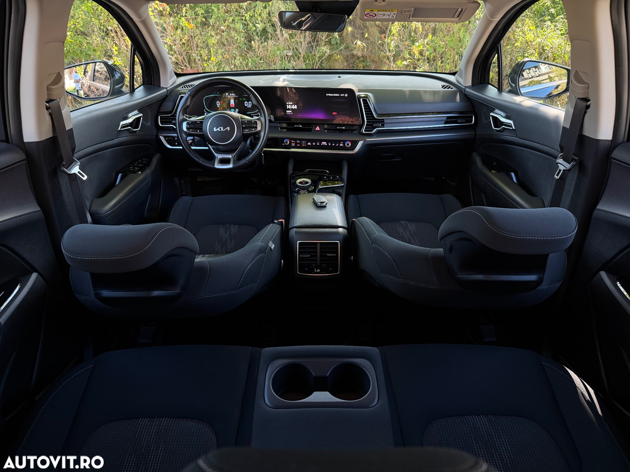 Kia Sportage 1.6 T-GDI PHEV 6AT 4x4 Style - 10