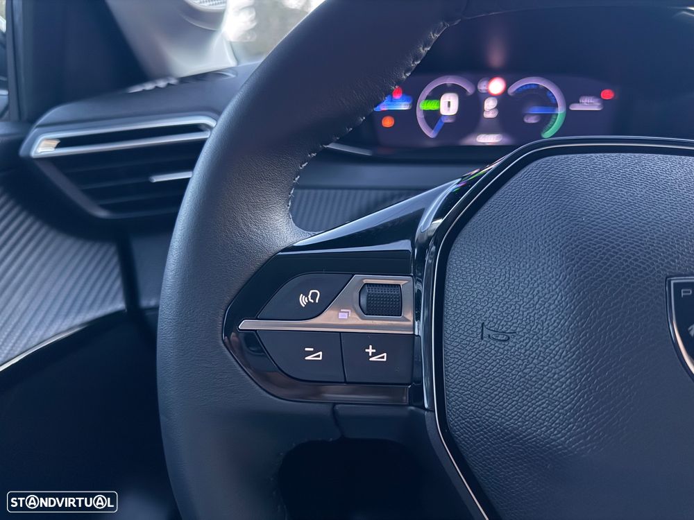 Peugeot e-208 51 kWh Allure - 22