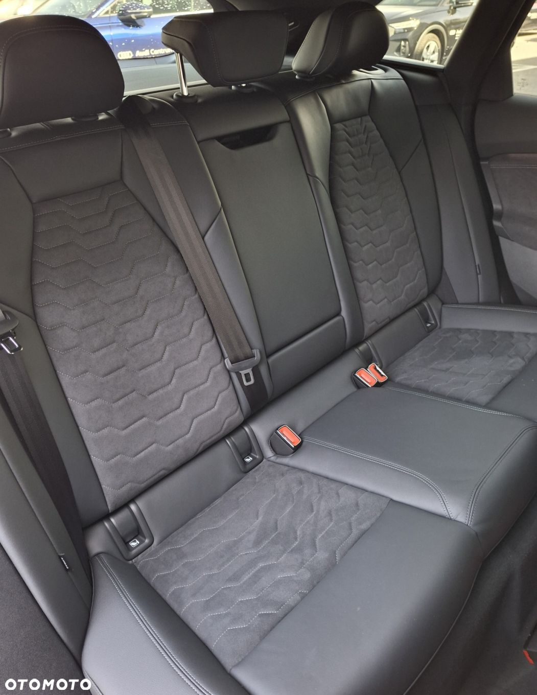 Audi A6 Sportback e-tron - 17