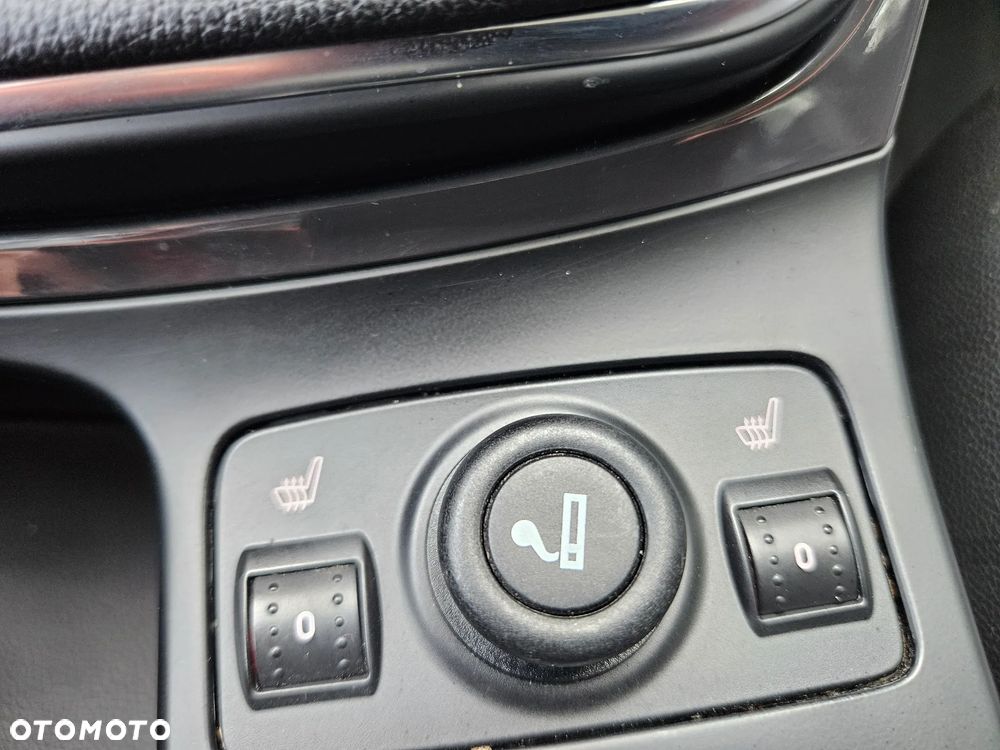 Ford Kuga 2.0 TDCi 4x4 Titanium - 29