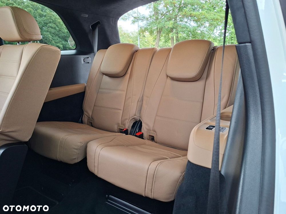 Mercedes-Benz GLS - 16