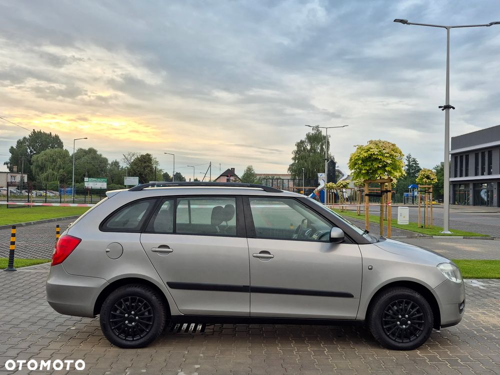 Skoda Fabia 1.2 TSI STYLE EDITION - 24