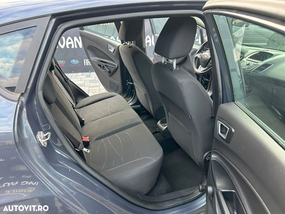 Ford Fiesta - 8