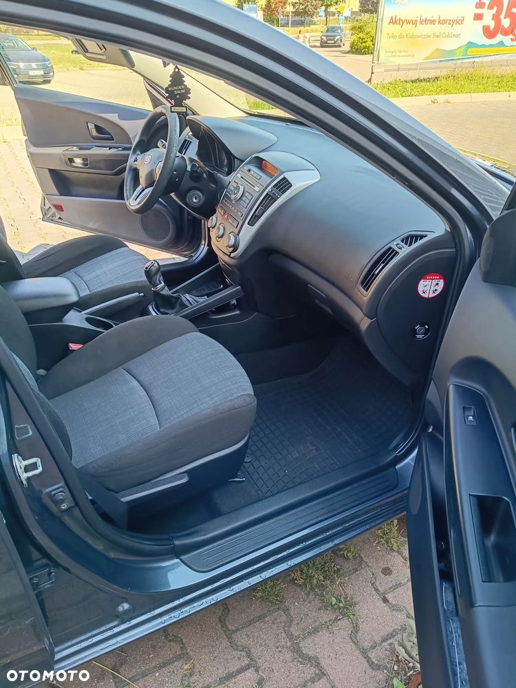 Kia Ceed 1.6 Crdi Comfort - 5