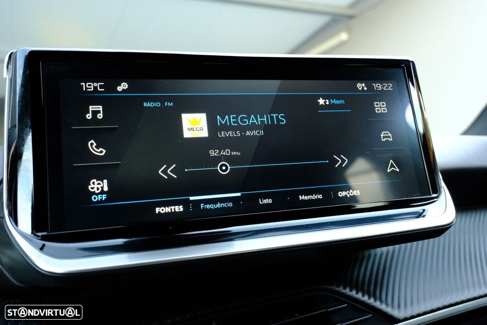 Peugeot 2008 - 19
