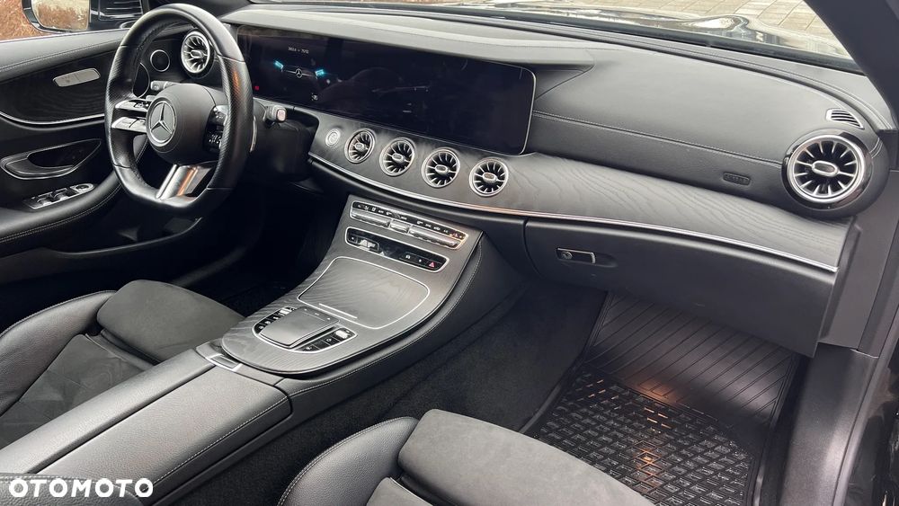 Mercedes-Benz Klasa E - 12