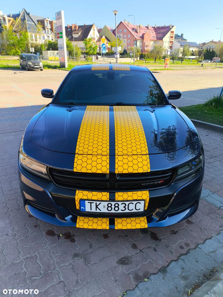 Dodge Charger - 4