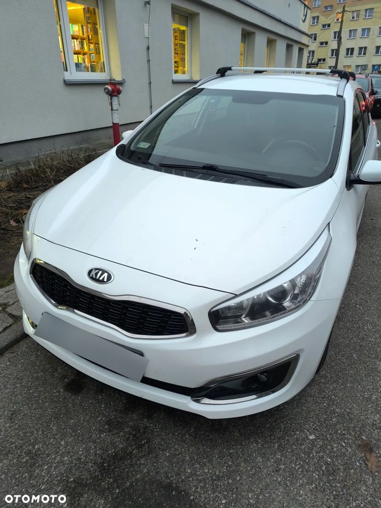 Kia Ceed 1.6 GDI L Business Line - 13