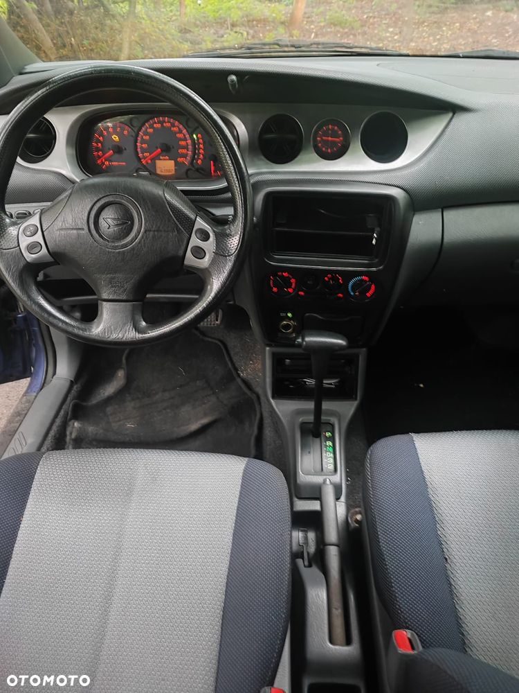 Toyota Yaris 1.3 Sol - 9