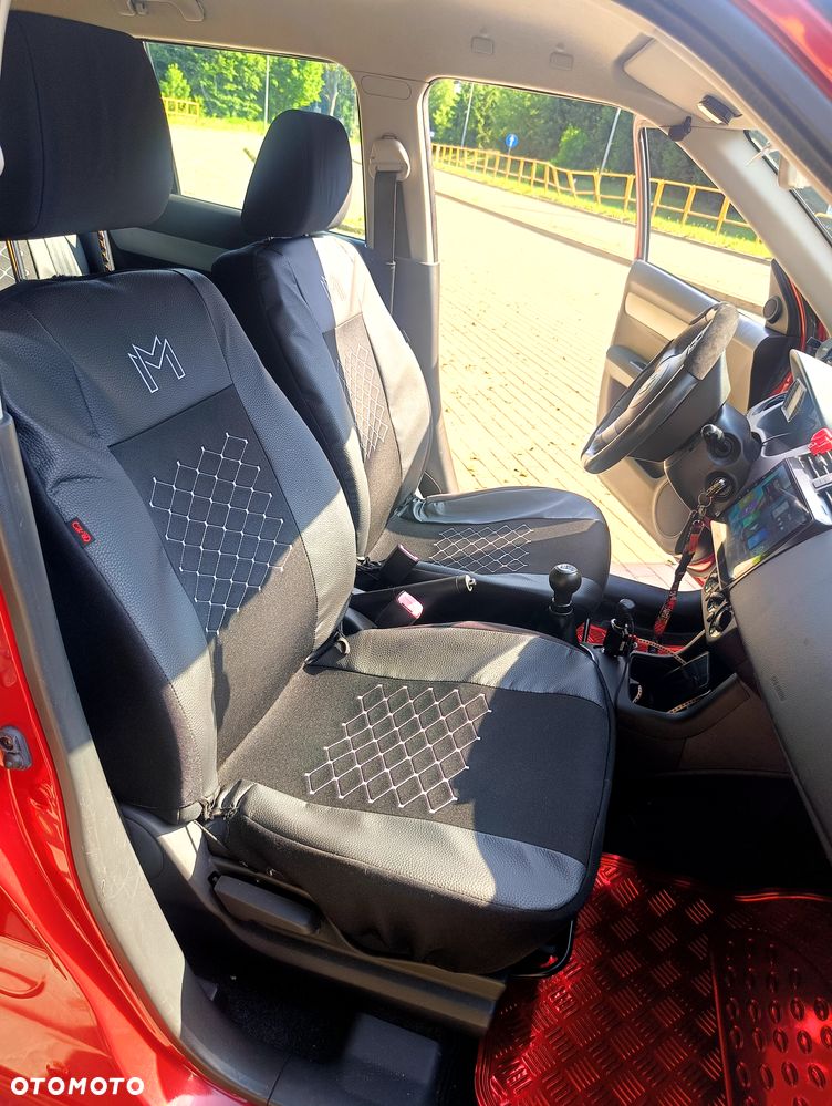 Suzuki Swift - 15