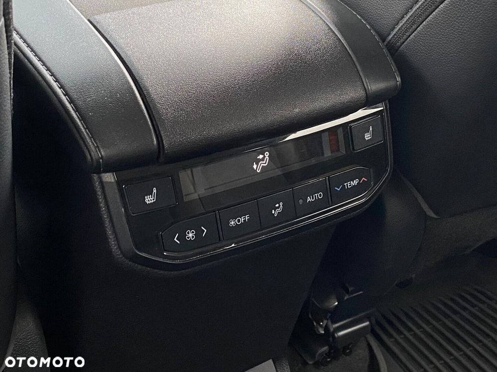 Toyota Highlander 2.5 Hybrid Executive Style - 37