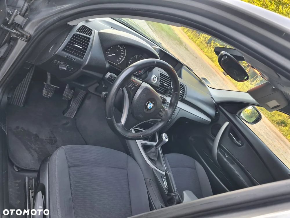 BMW Seria 1 118d - 5