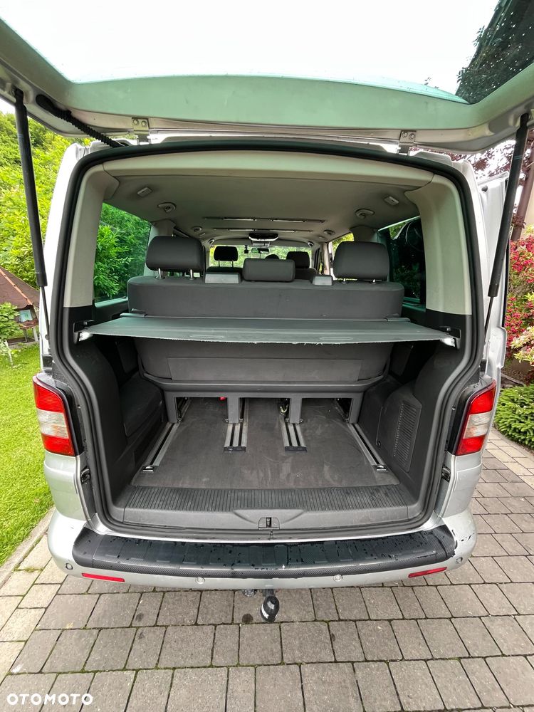 Volkswagen Multivan - 8
