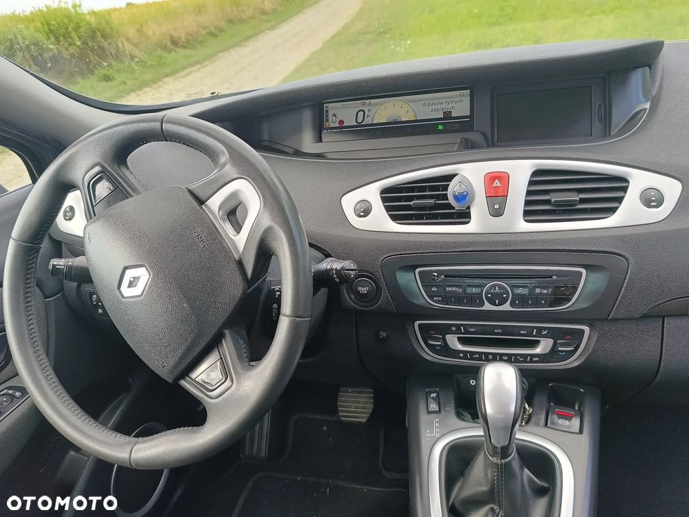 Renault Scenic 1.5 dCi Tech Run EDC - 20