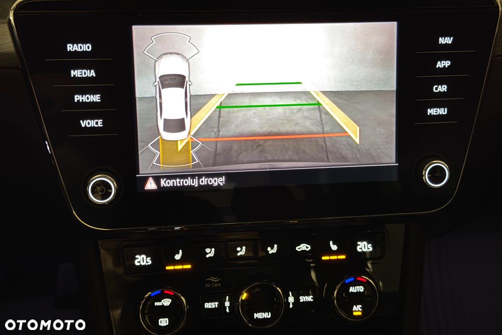 Skoda Superb 1.5 TSI Style DSG - 36