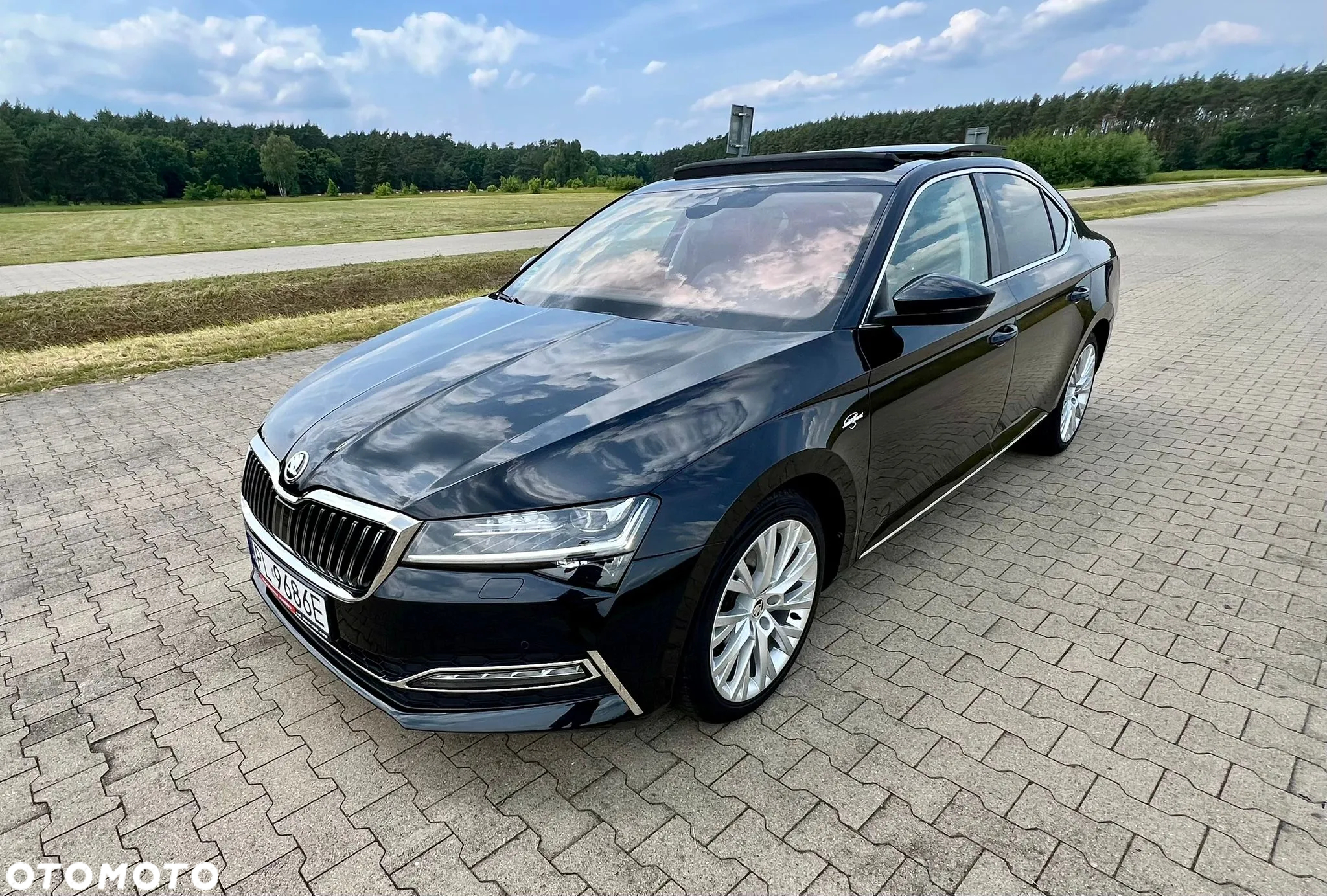 Skoda Superb 2.0 TDI L&K DSG - 5