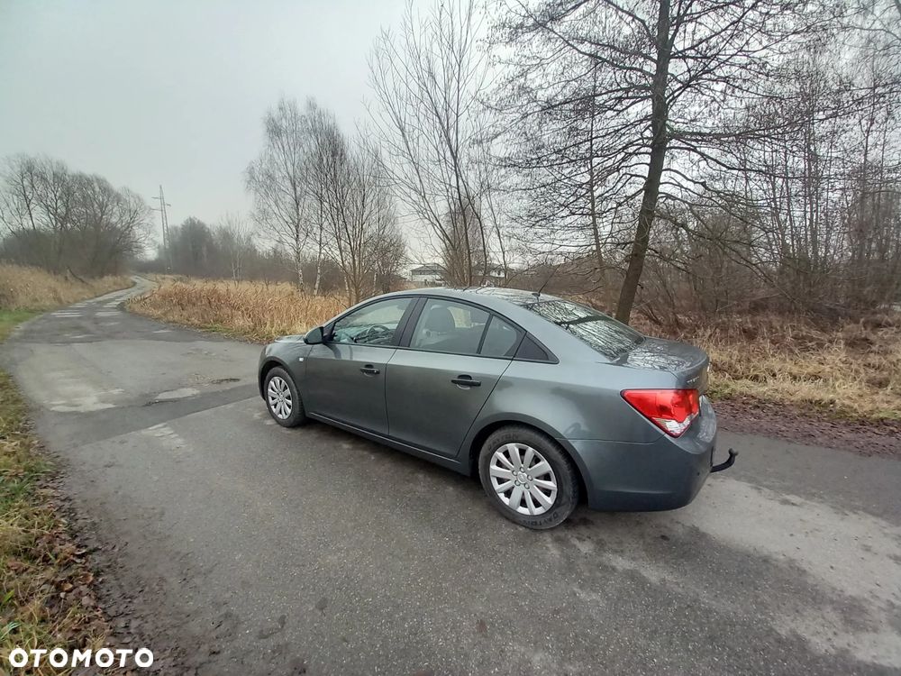 Chevrolet Cruze 1.6 LT - 7