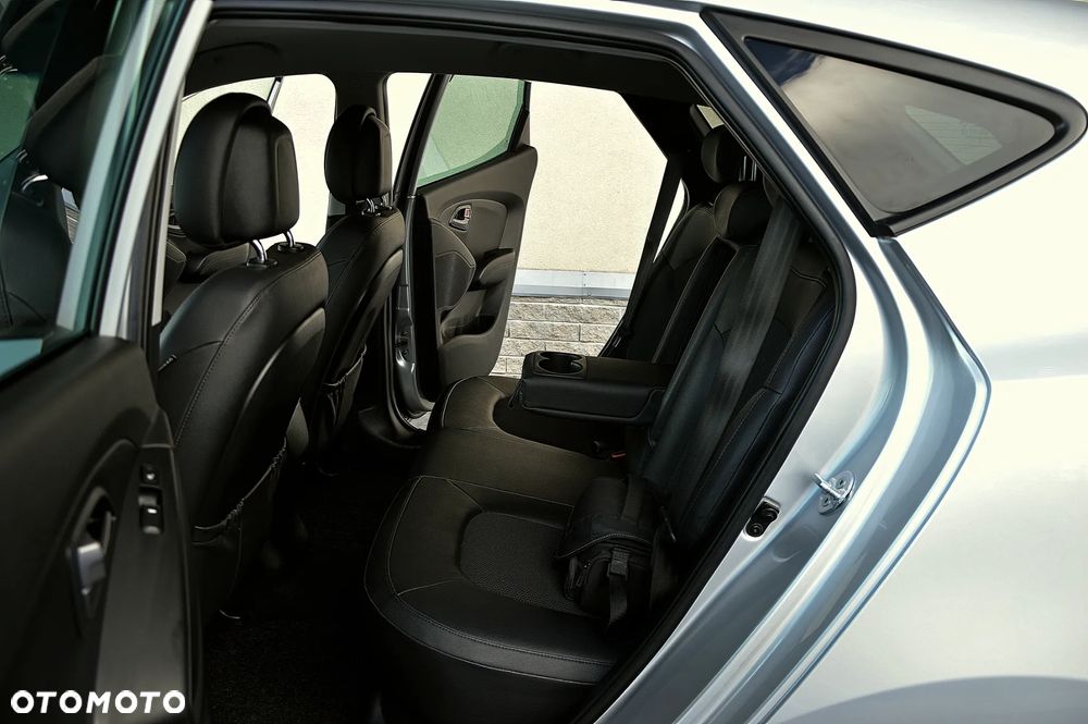 Hyundai ix35 1.7 CRDi Premium 2WD - 8