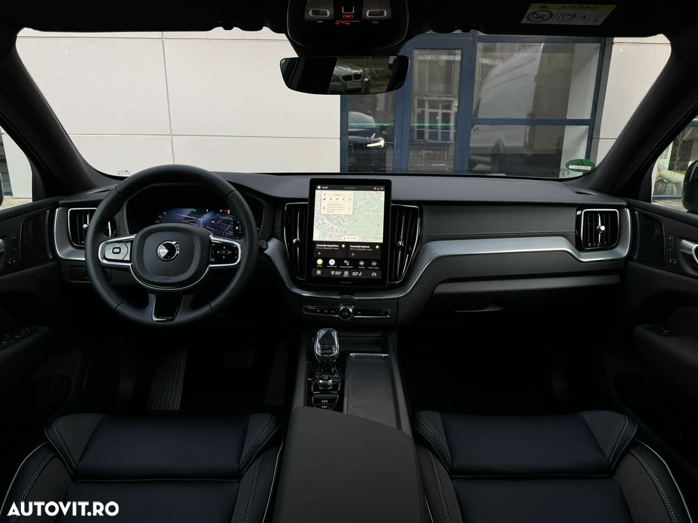 Volvo XC 60 T6 AWD AT PHEV Plus Dark - 18