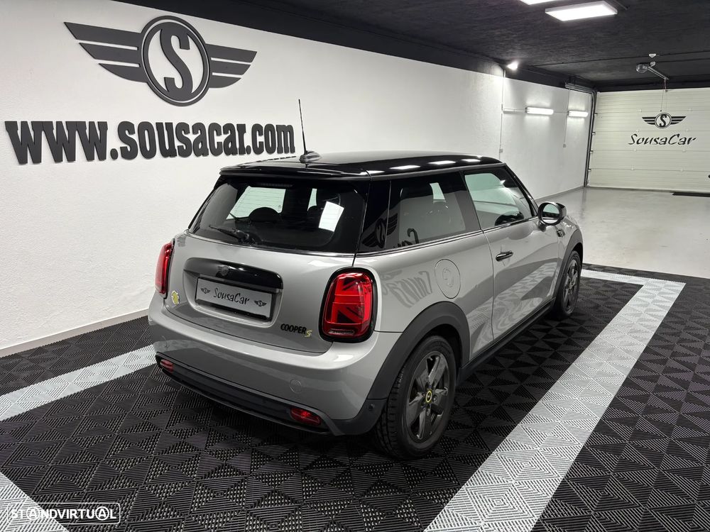 MINI 3 Portas Cooper SE S - 21