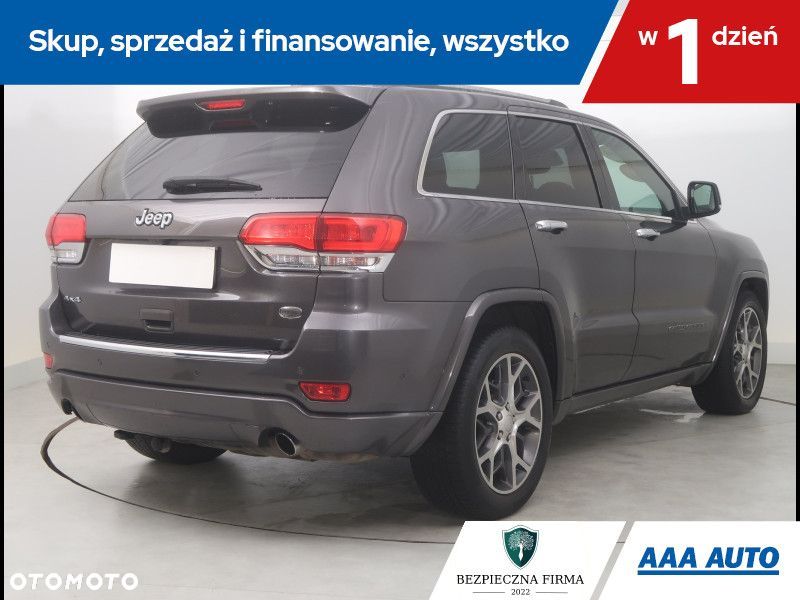 Jeep Grand Cherokee - 6