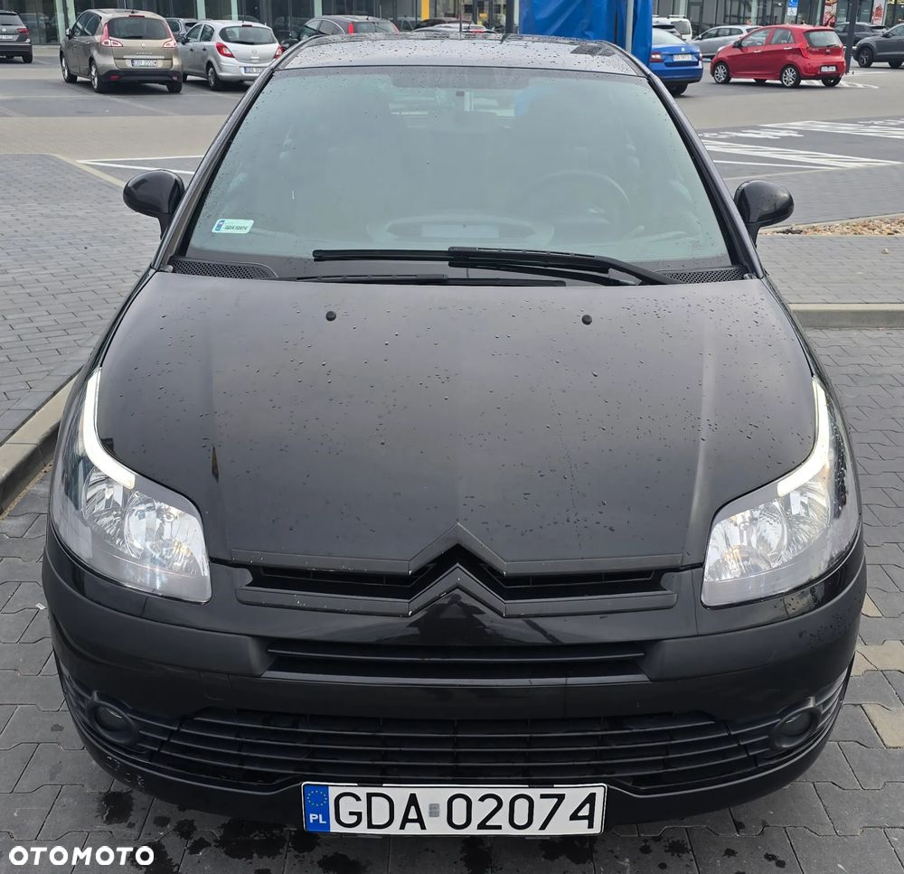 Citroën C4 1.6 16V Magic - 2