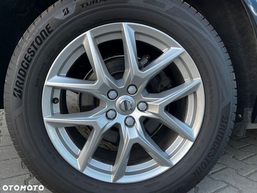 Volvo XC 60 - 36